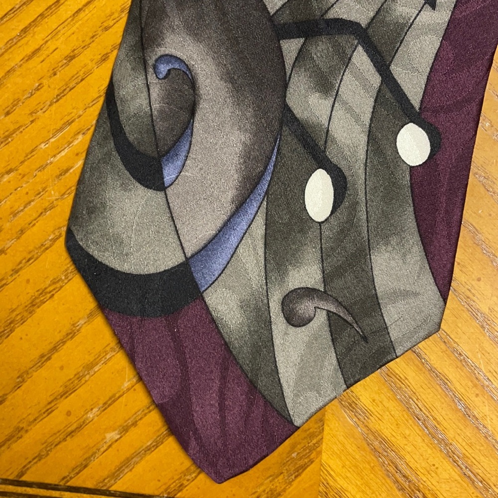 Chez Roffé Music Note Tie | UpBeat By Roffé - Picture 3 of 8